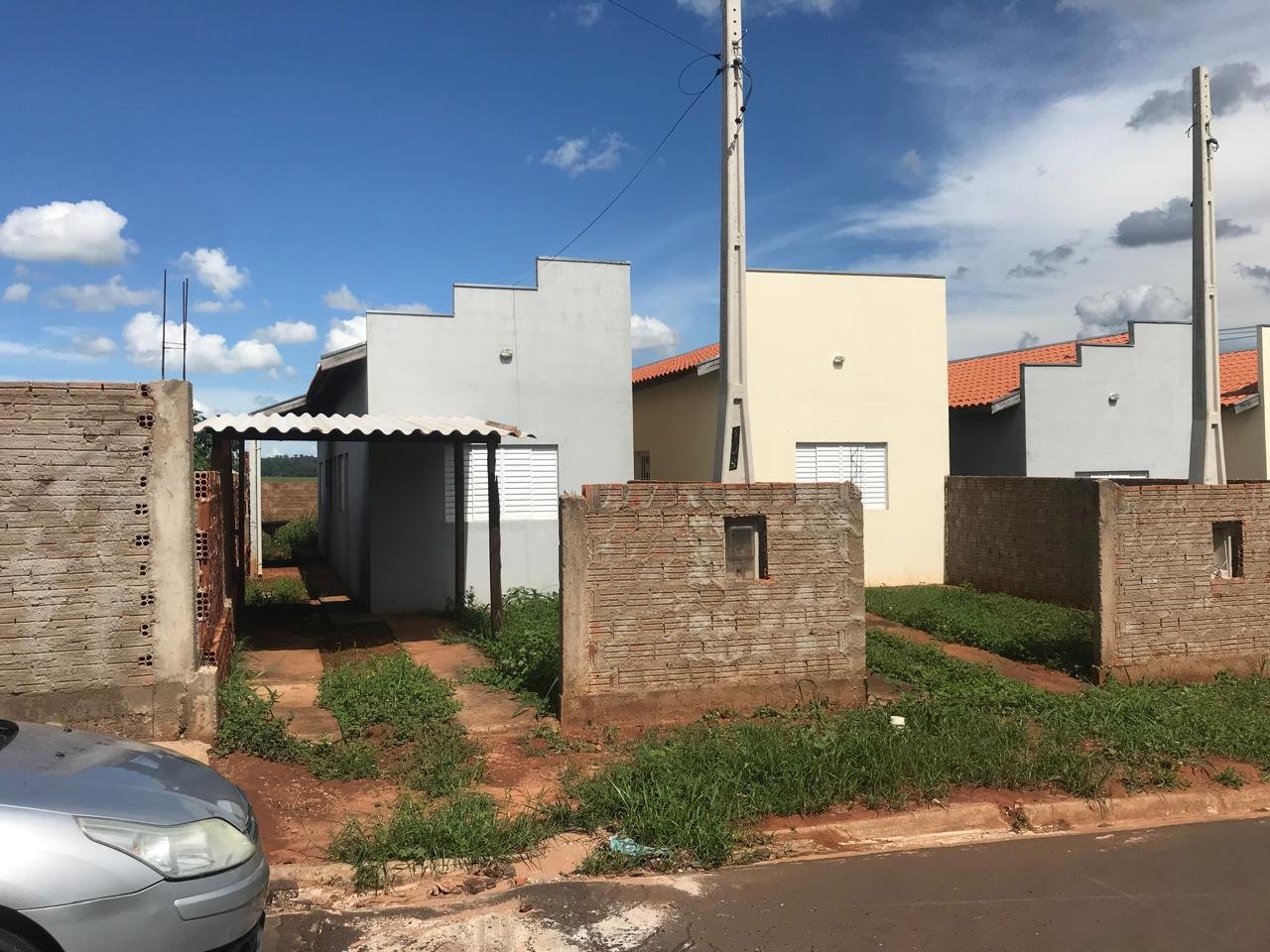 aluga-se casa em santo Antônio do Araranguá. bairro santa clara