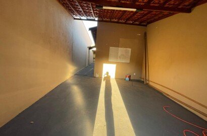 vende-se casa em aracangua.no bairro santa clara