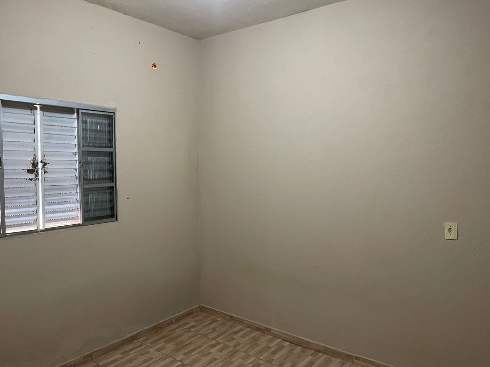 aluga-se imóvel em Aracanguá. no bairro Junqueira de Andrade